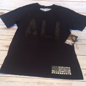 Roots Of Fight Ali NWT